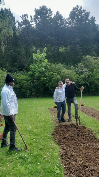 JARDIN COMMUN - DÉJEUNER SUR L’ERBE